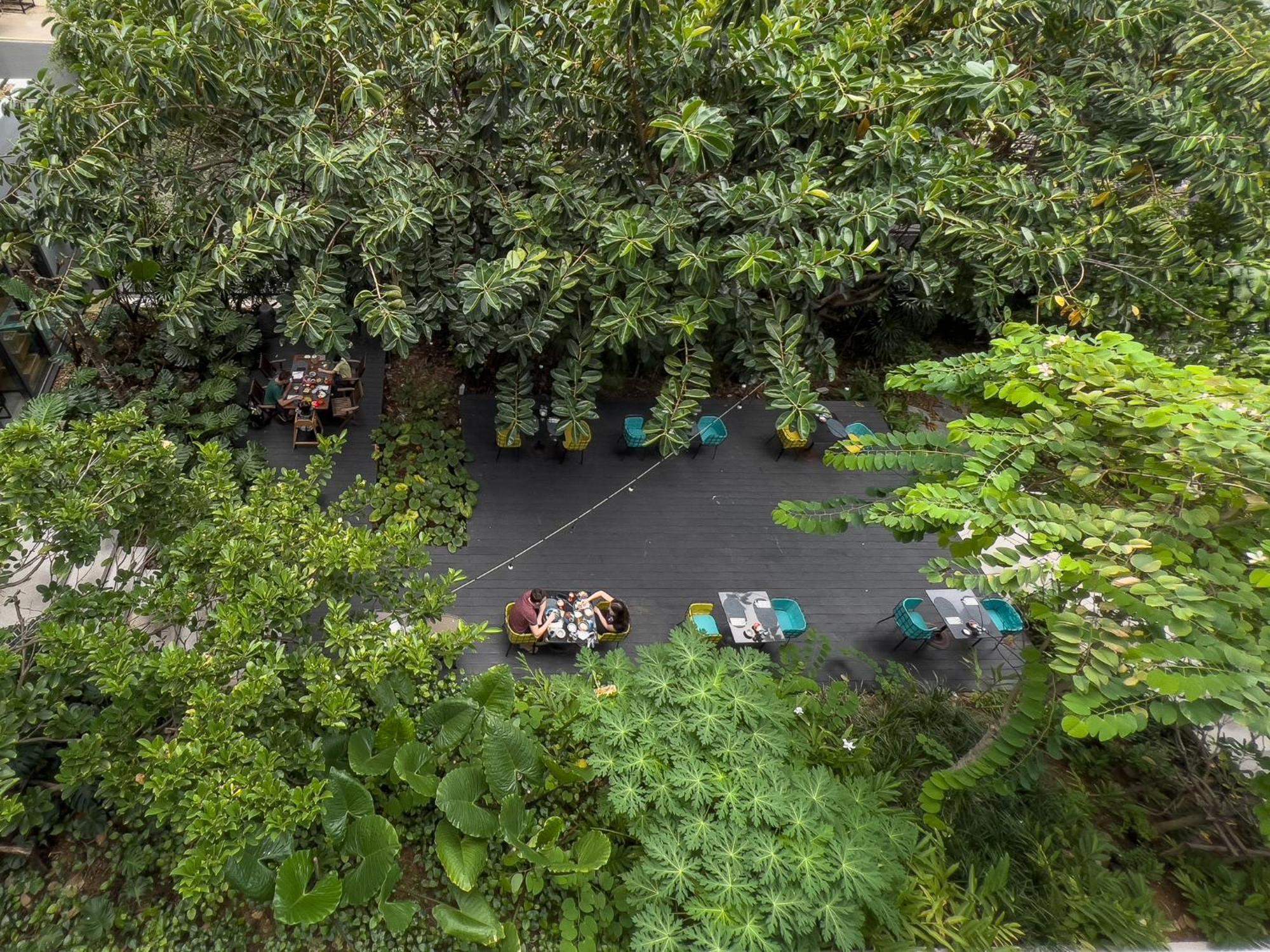 Hotel Indigo Phuket Patong By Ihg Ngoại thất bức ảnh The Jungle Cruise at Disneyland