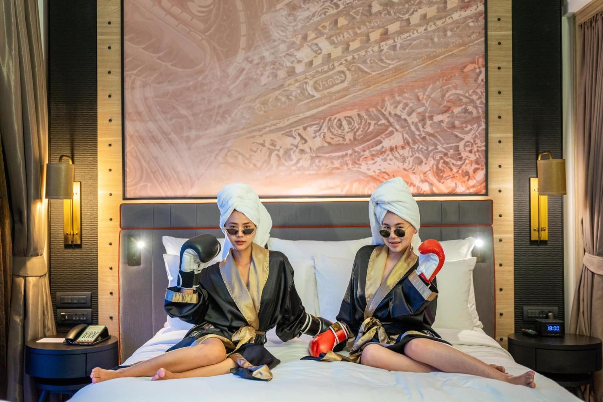 Hotel Indigo Phuket Patong By Ihg Ngoại thất bức ảnh The Twins