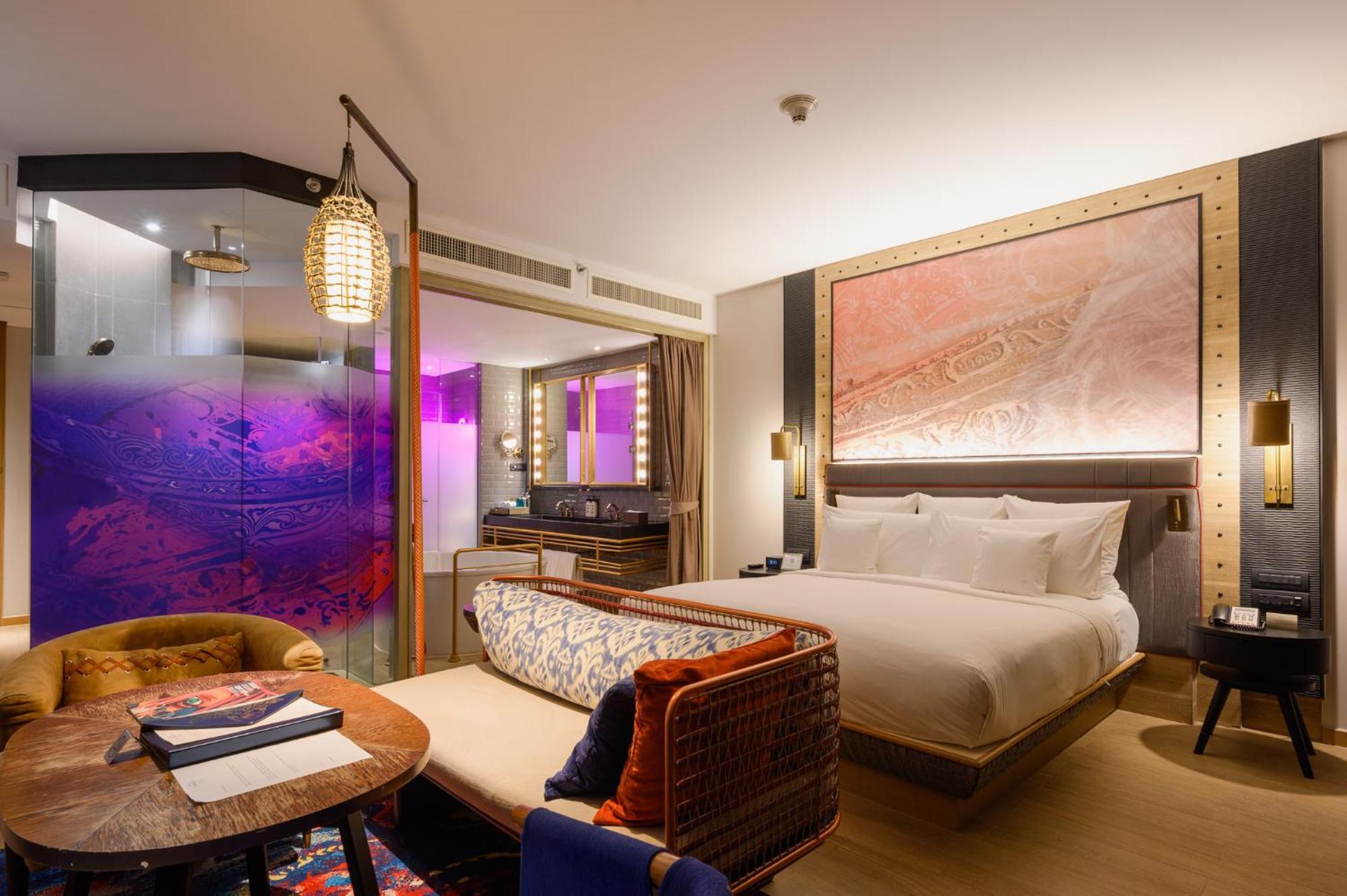 Hotel Indigo Phuket Patong By Ihg Ngoại thất bức ảnh A suite at The Standard London